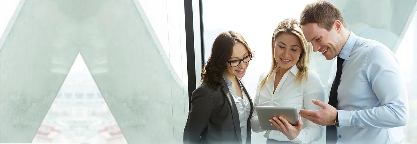 Employee discuss about volt max services